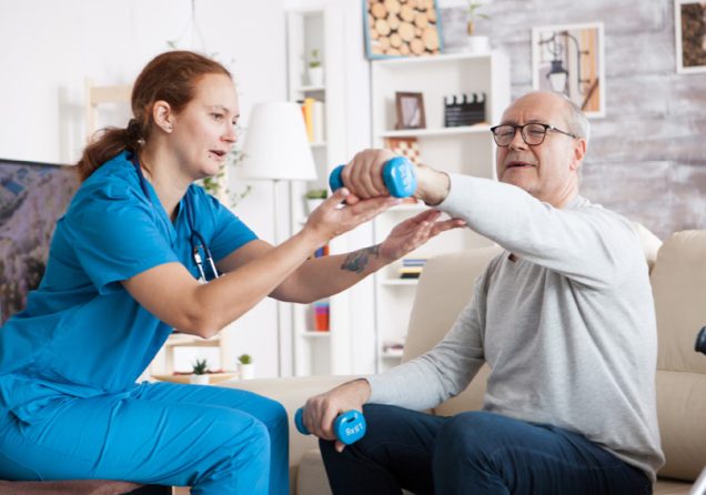 Реабілітація після інсульту: можливості безкоштовних програм в Україні