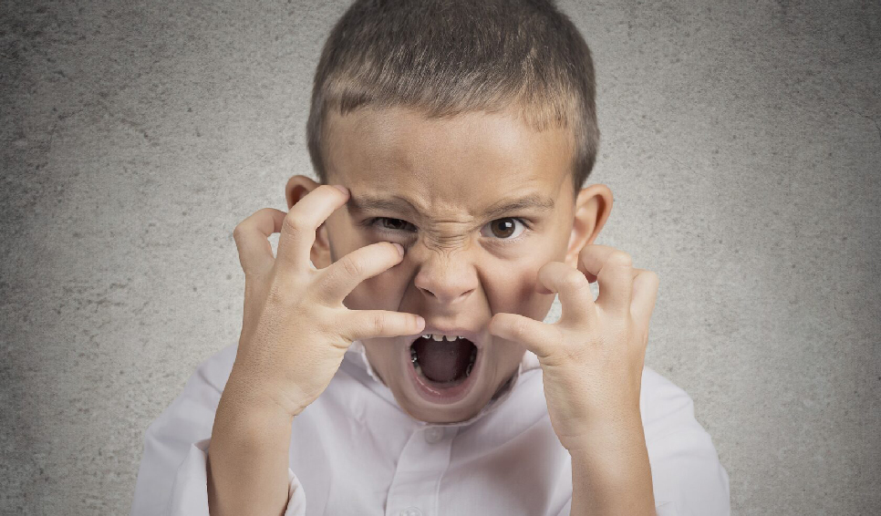 Чому діти проявляють агресію і як правильно на це реагувати